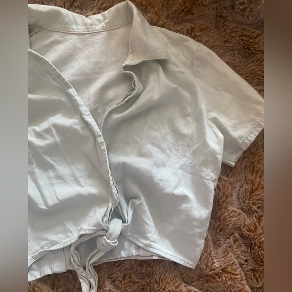 American Apparel cropped denim short sleeve button down with tie - Picture 4 of 8